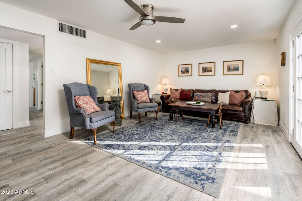 6525 E Lewis Avenue - Photo 3