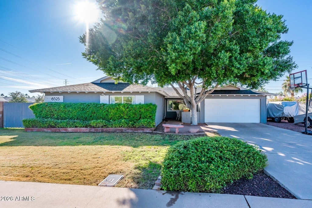 6525 E Lewis Avenue - Photo 0