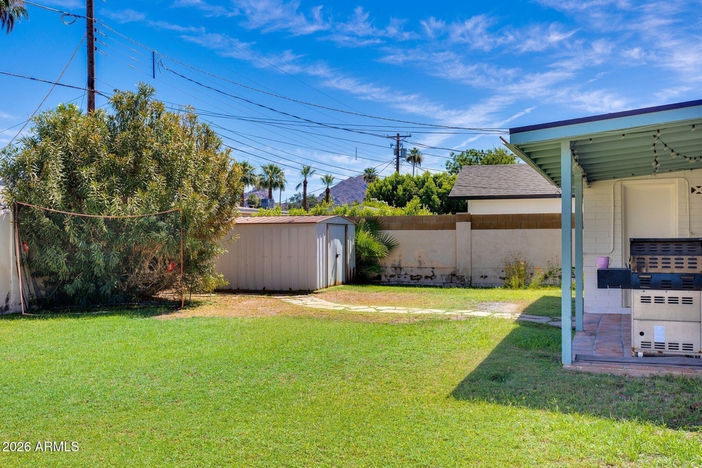 3412 E Turney Avenue - Photo 34