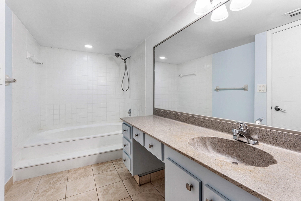612 Executive Center Drive - Photo 19