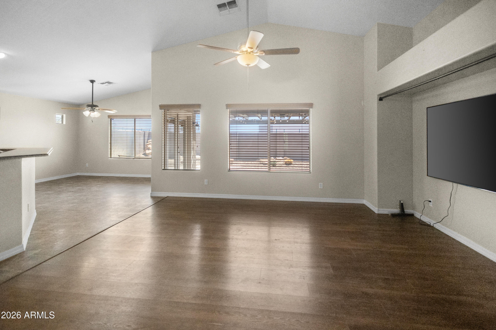 2501 S 255th Drive - Photo 3