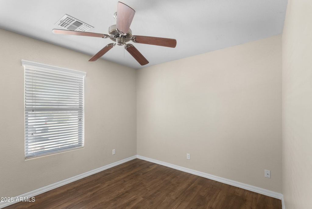 2501 S 255th Drive - Photo 33