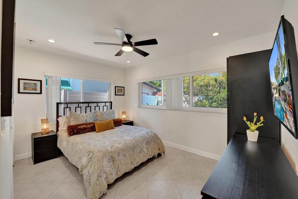 1036 Ne 9th Avenue - Photo 20