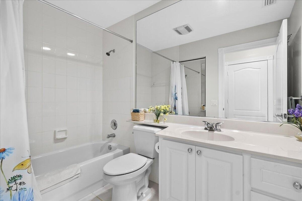 3277 Se Glacier Terrace - Photo 13