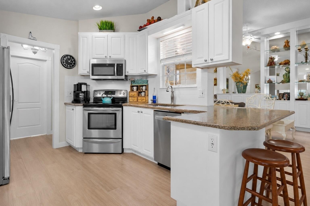 3277 Se Glacier Terrace - Photo 8