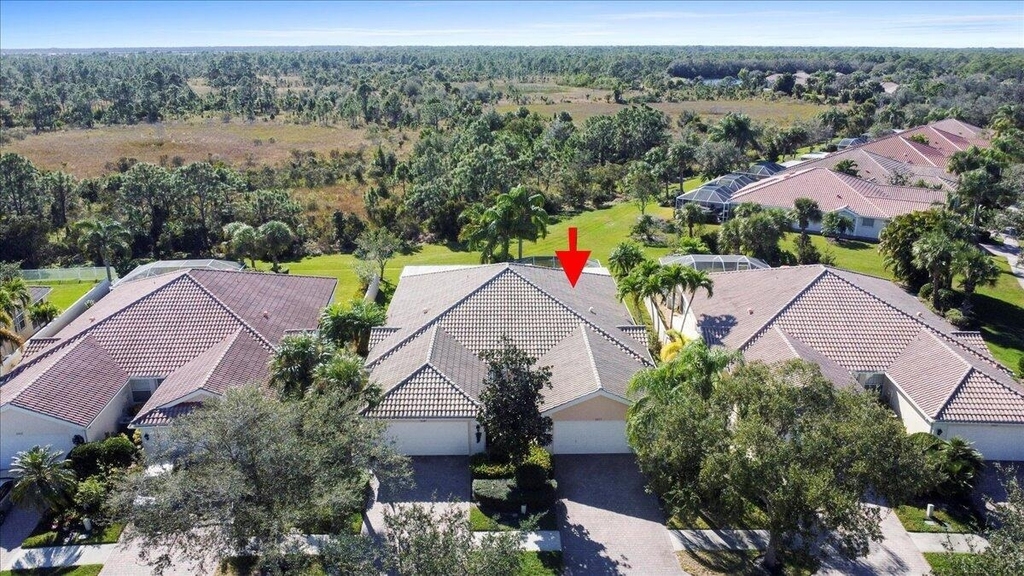 3277 Se Glacier Terrace - Photo 0