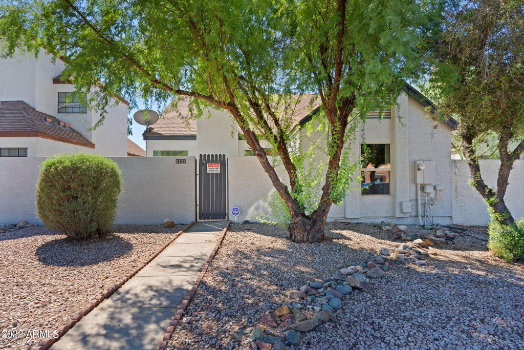 2129 W Rose Garden Lane - Photo 1
