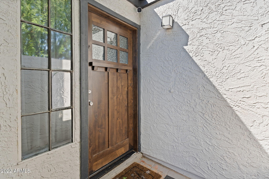 2129 W Rose Garden Lane - Photo 2