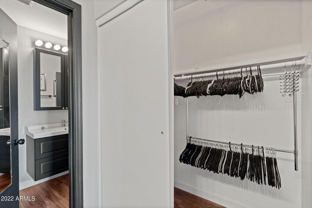 2129 W Rose Garden Lane - Photo 22