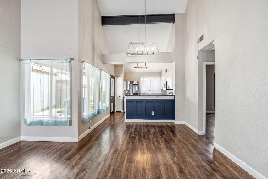 2129 W Rose Garden Lane - Photo 7