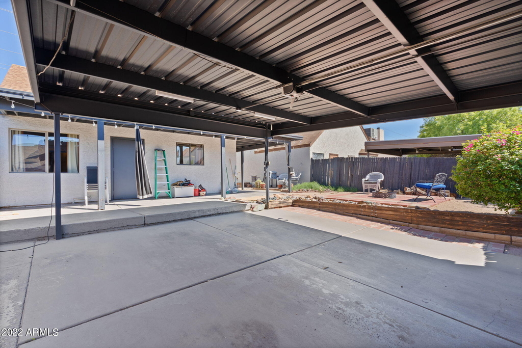 2129 W Rose Garden Lane - Photo 27