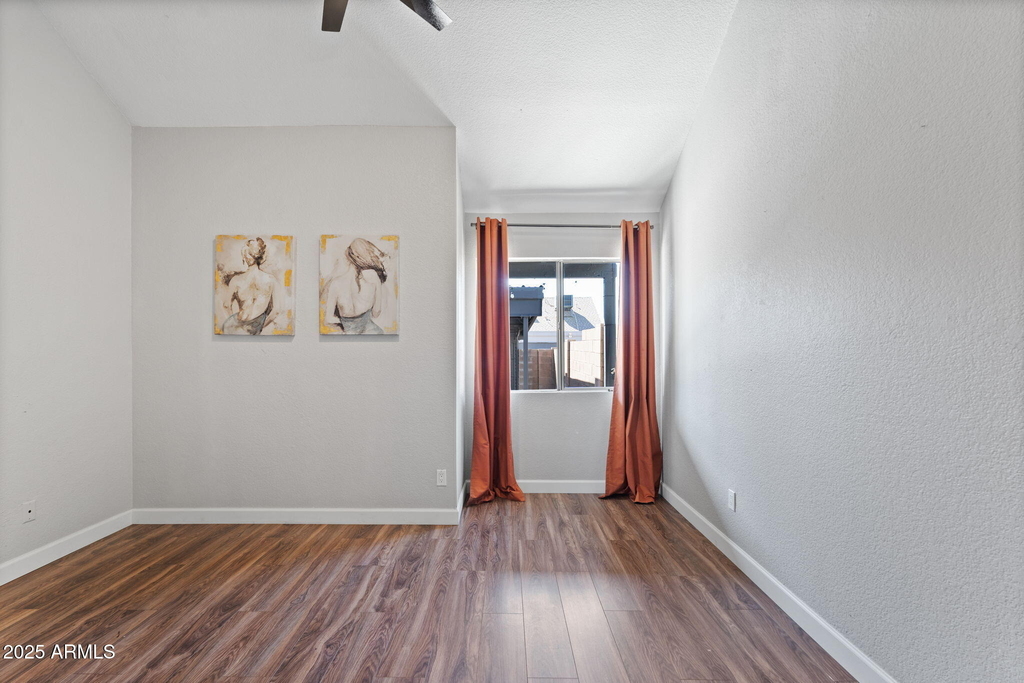 2129 W Rose Garden Lane - Photo 21