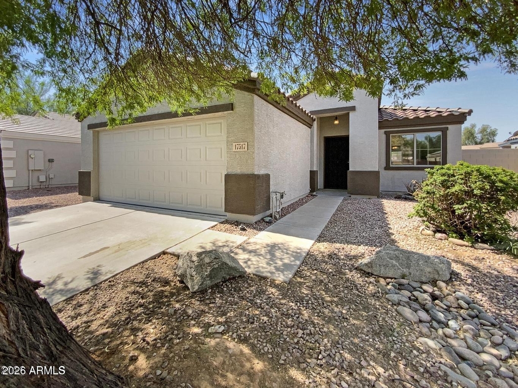 17517 W Ventura Street - Photo 0