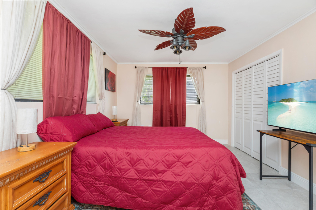475 Ne 113th Street - Photo 4