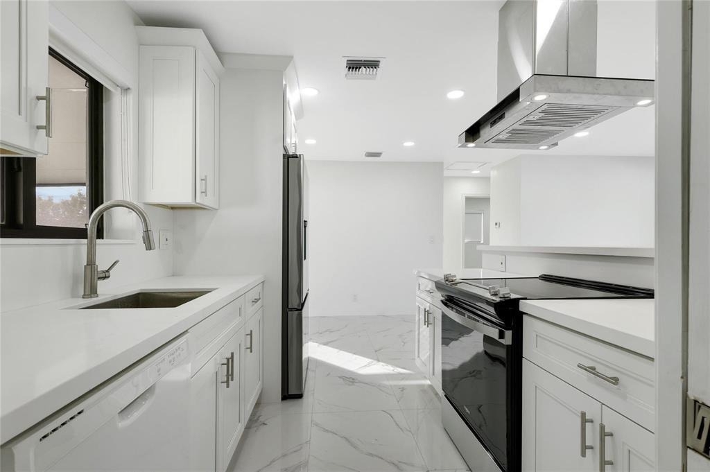 6374 Sw 2nd Street - Photo 6