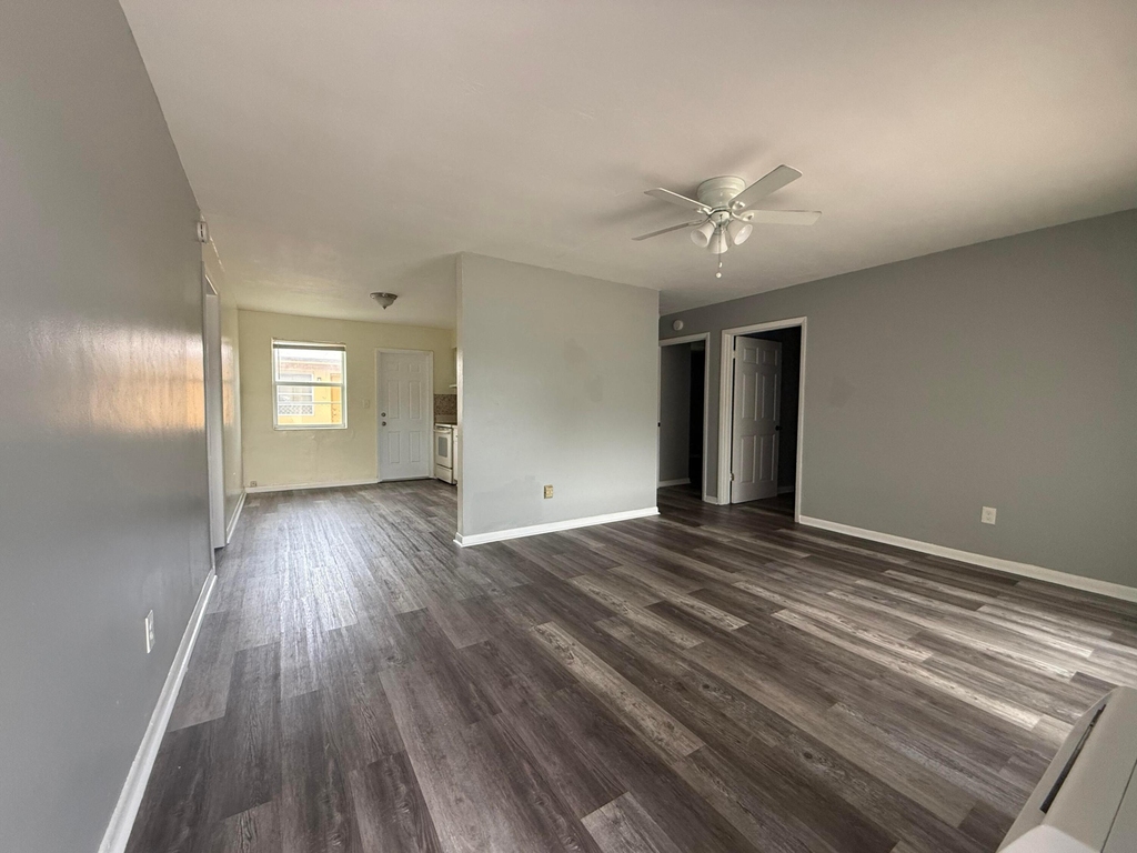 4109 Sw 24th Street - Photo 1