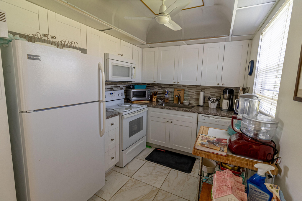 158 Mansfield D Drive - Photo 10
