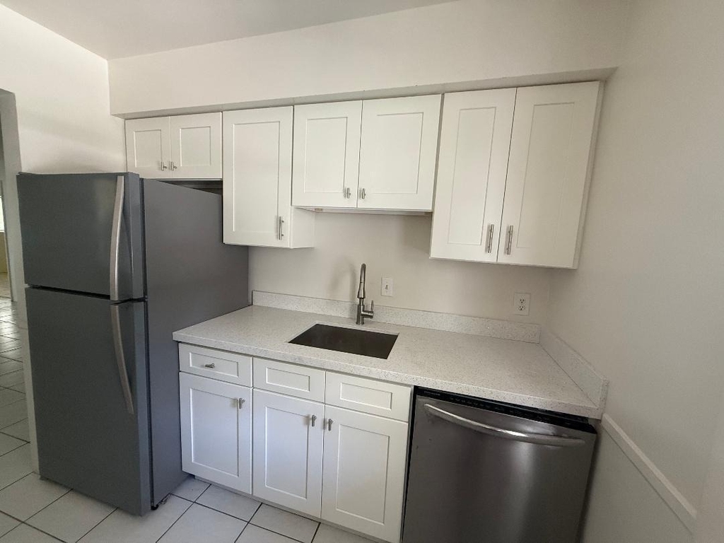 3941 Crystal Lake Drive - Photo 2