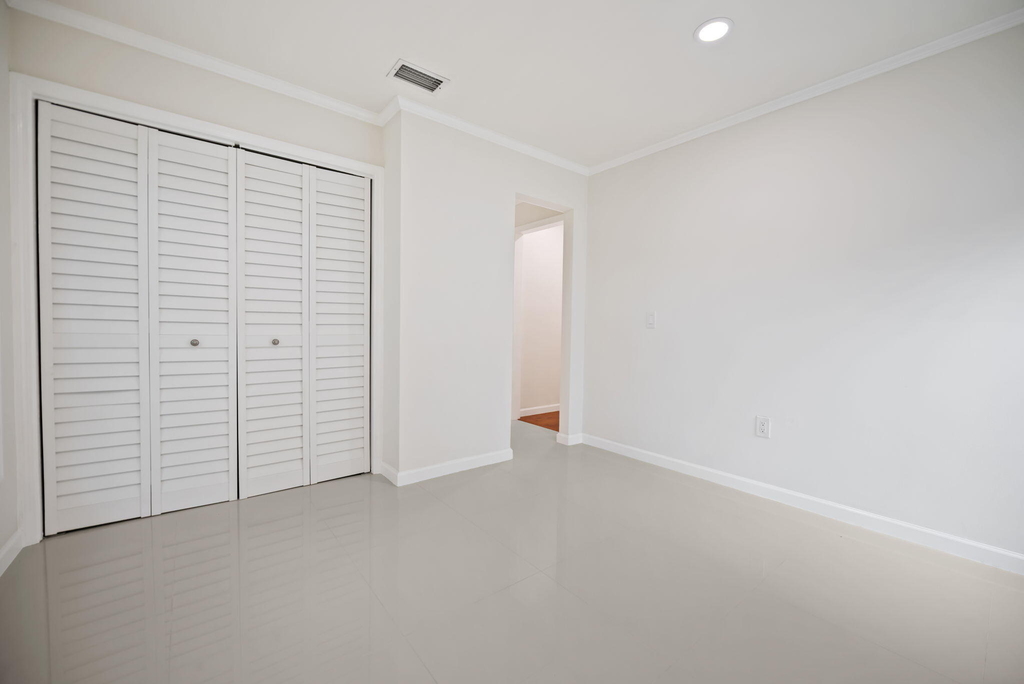 561 Sw 168th Terrace - Photo 17