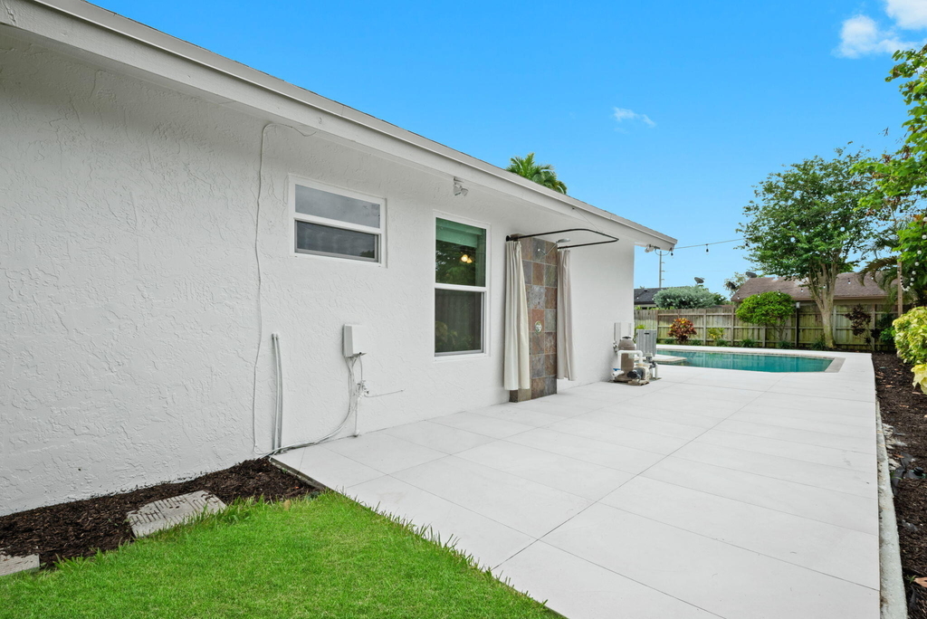 561 Sw 168th Terrace - Photo 24