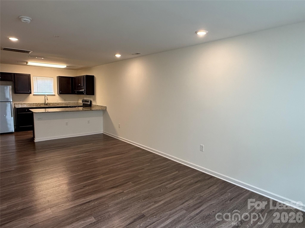 2029 Oakdale Road - Photo 2