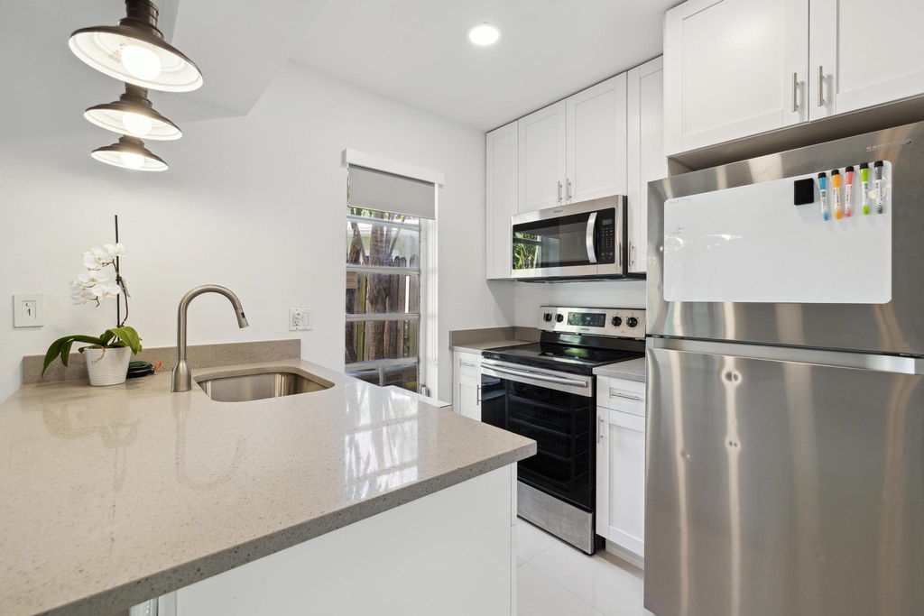 410 Se 13th Street - Photo 4