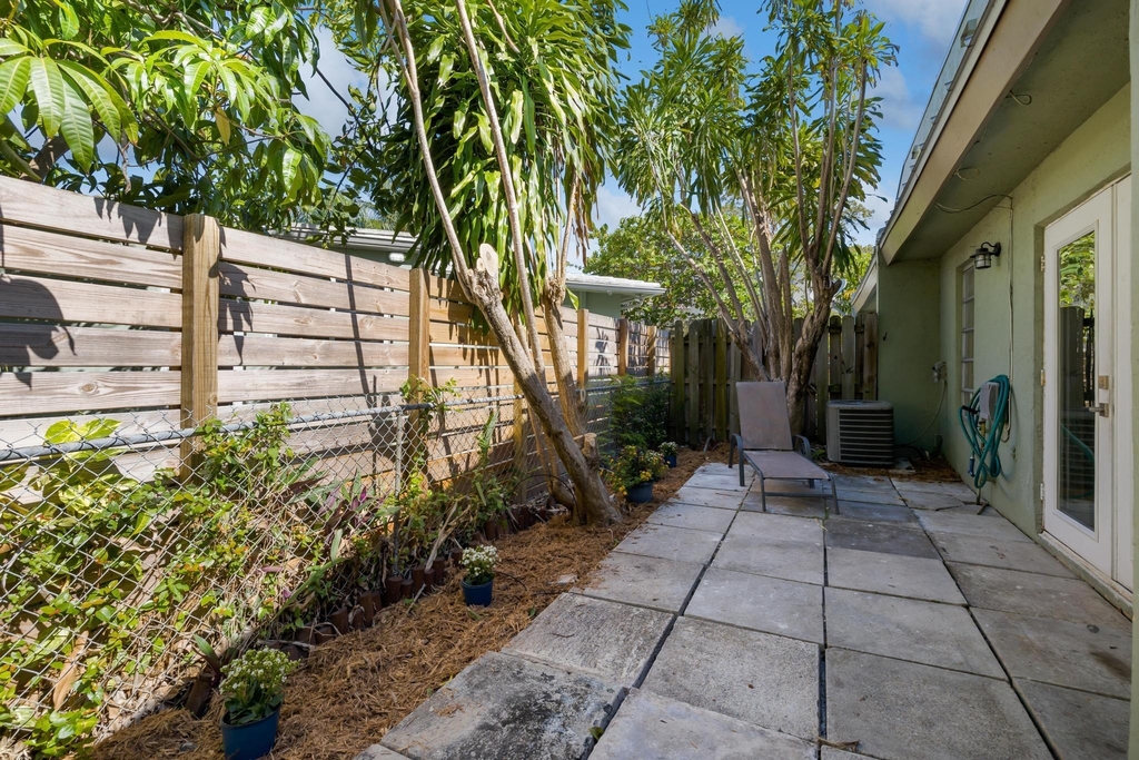 410 Se 13th Street - Photo 11