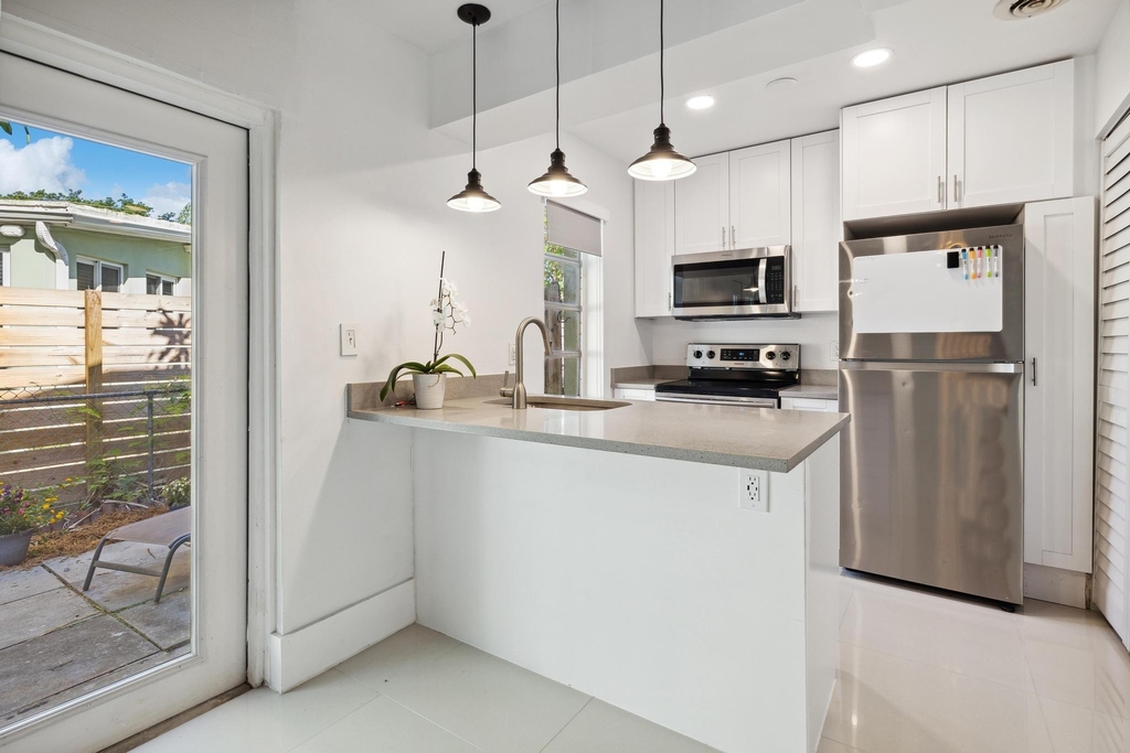 410 Se 13th Street - Photo 6
