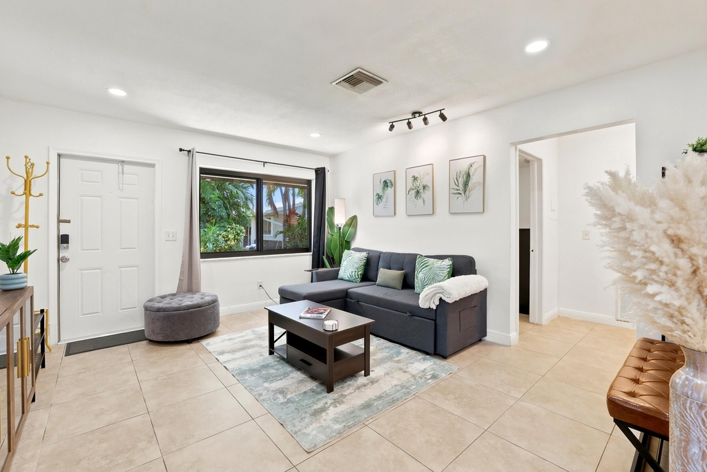 105 Se 2nd Street - Photo 3