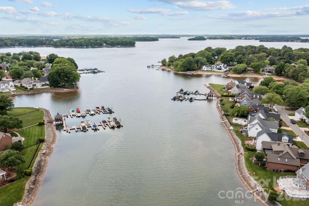 7322 Swansea Lane - Photo 40
