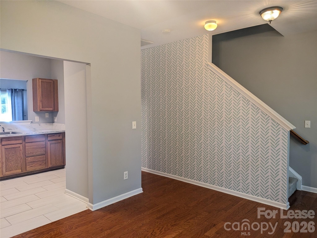 18474 Streamline Court - Photo 2