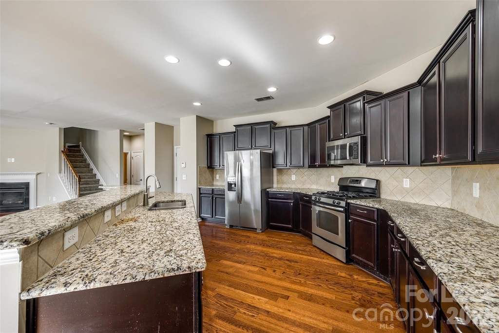 3000 Sewee Lane - Photo 11