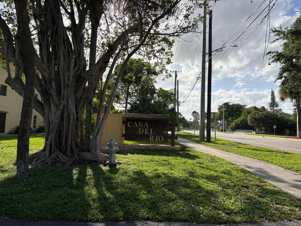 460 Nw 20th Street - Photo 26