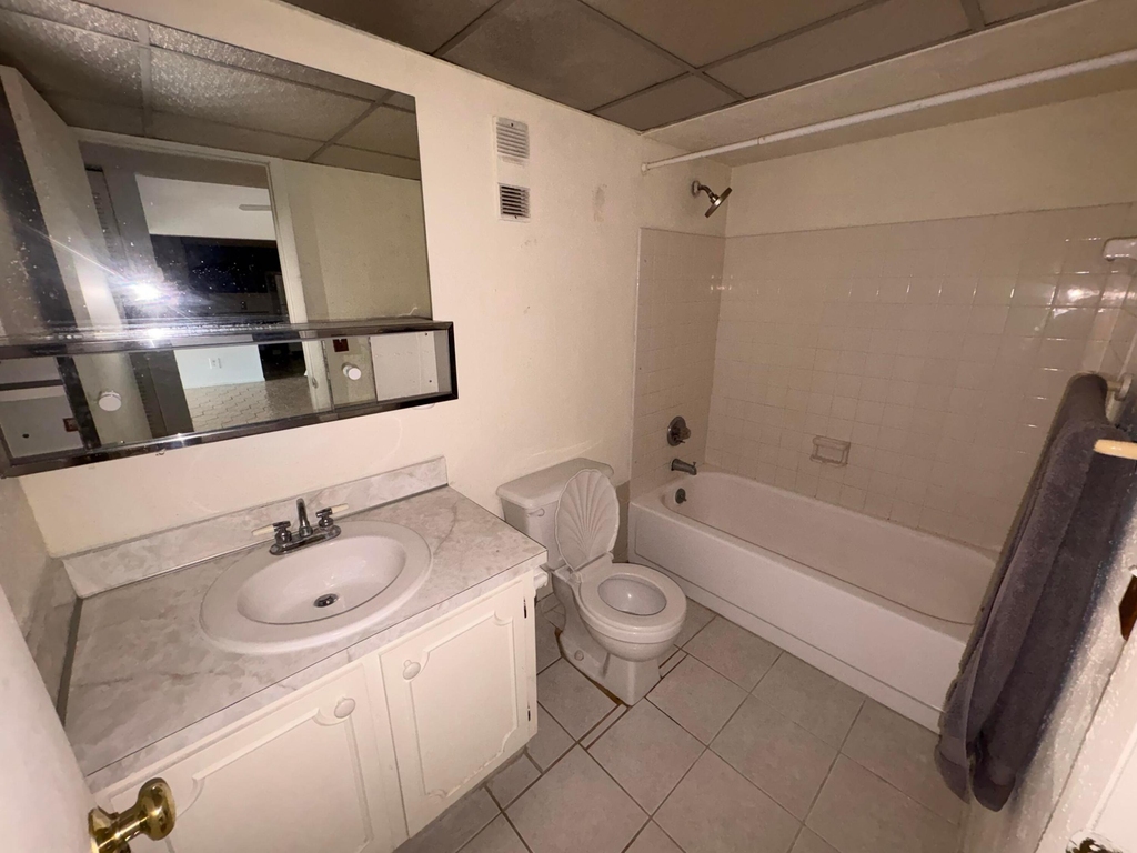 460 Nw 20th Street - Photo 14