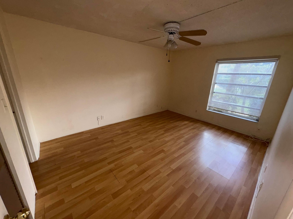 460 Nw 20th Street - Photo 6