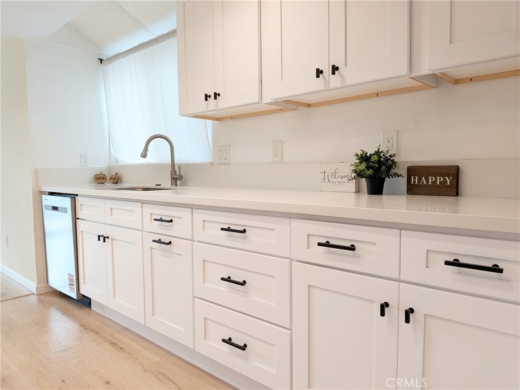 660 E Workman Street - Photo 11