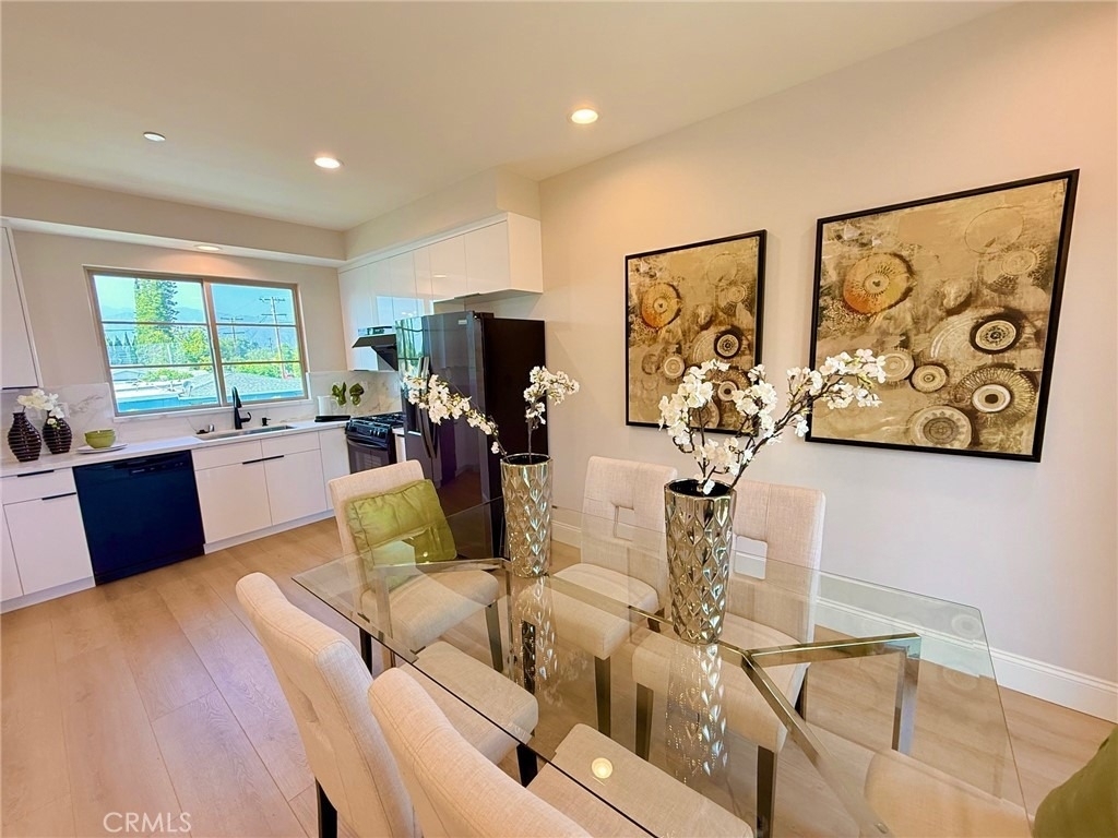 4437 Stewart - Photo 4