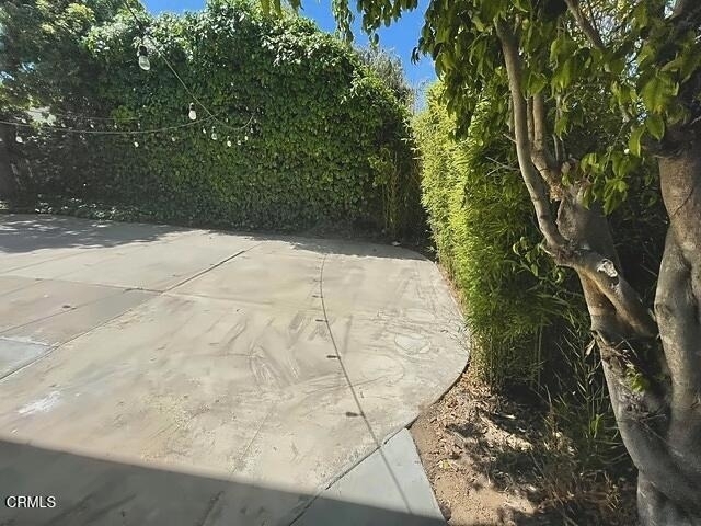 2589 Bayshore Avenue - Photo 13