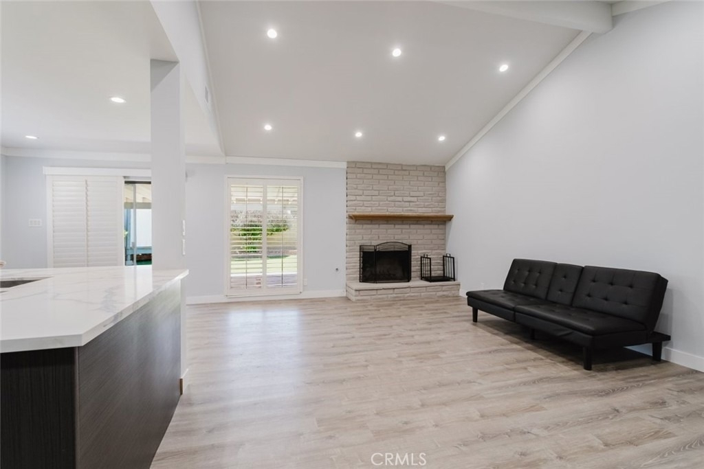 43724 Secure Place - Photo 15