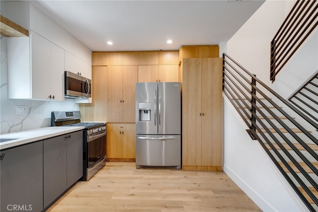 6201 La Mirada - Photo 4