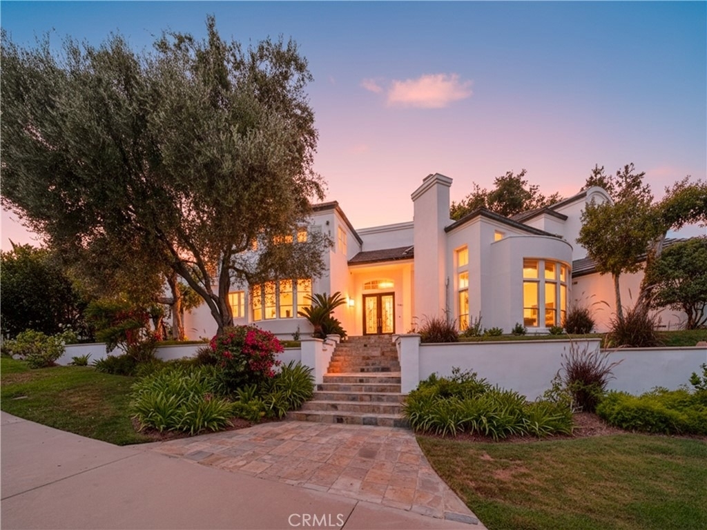 3907 Peartree - Photo 0