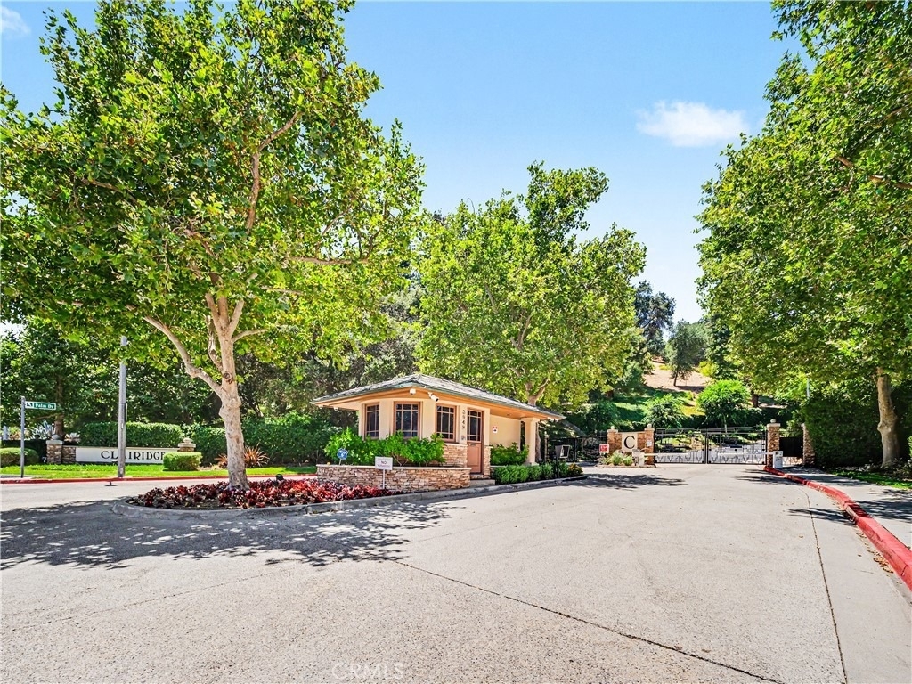 3907 Peartree - Photo 41
