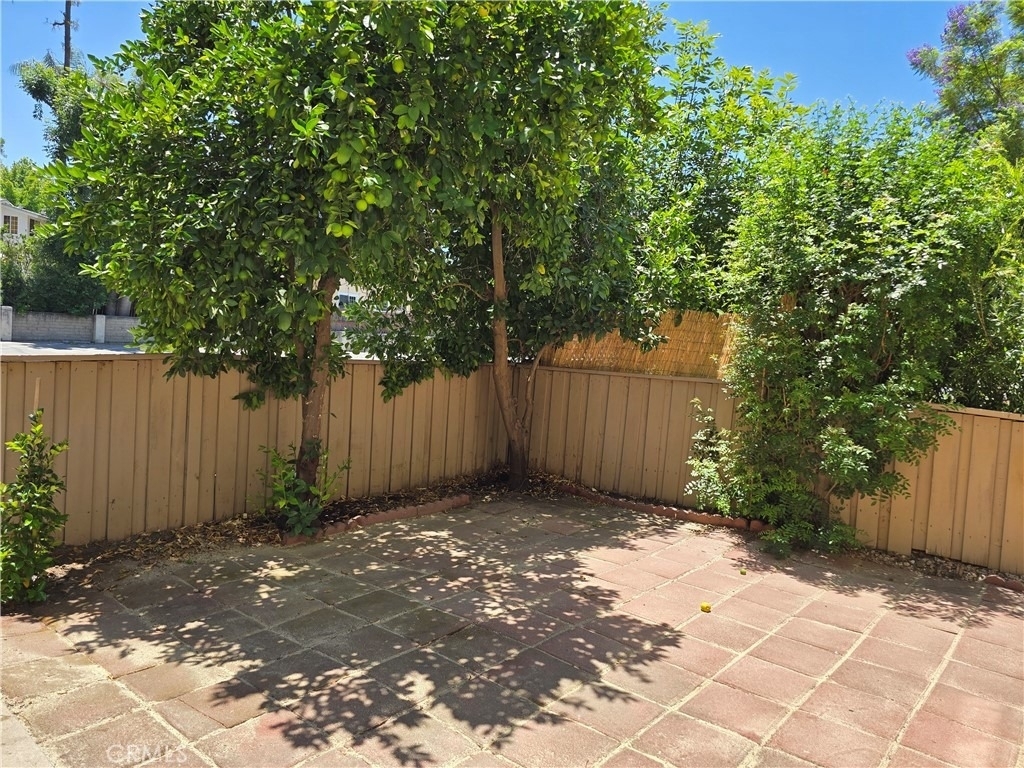 6121 Shoup Avenue - Photo 21