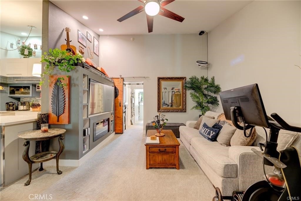 824 Camino Real - Photo 2