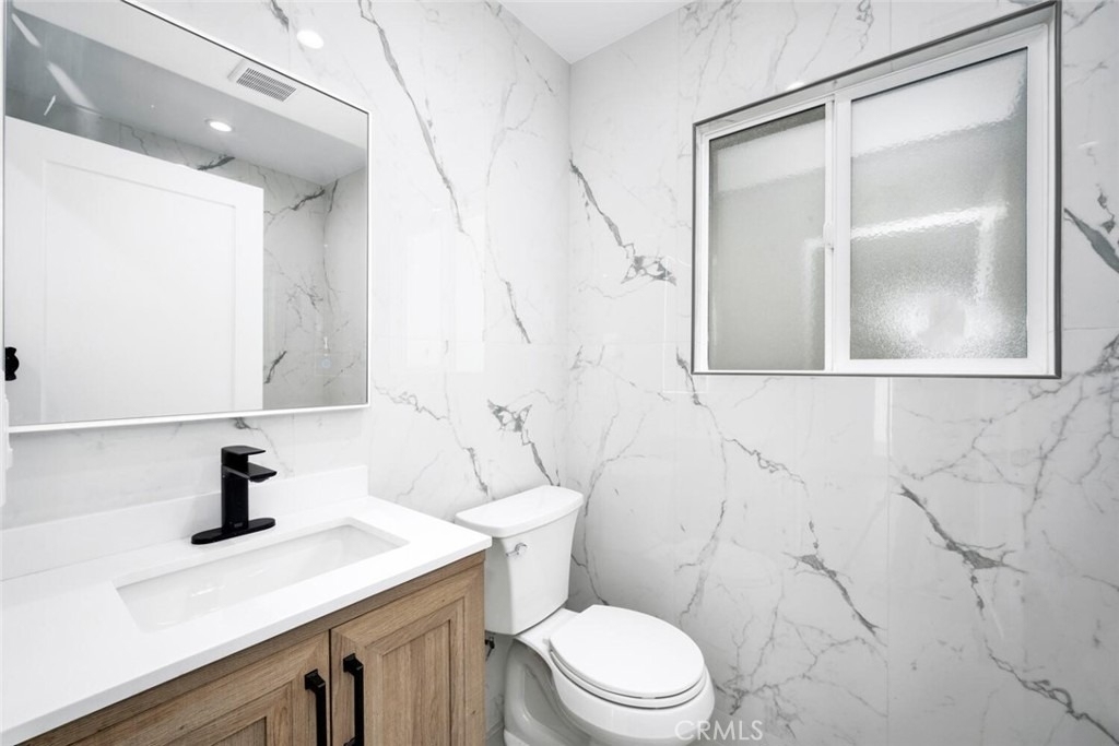 1652 E Rogers Street - Photo 15