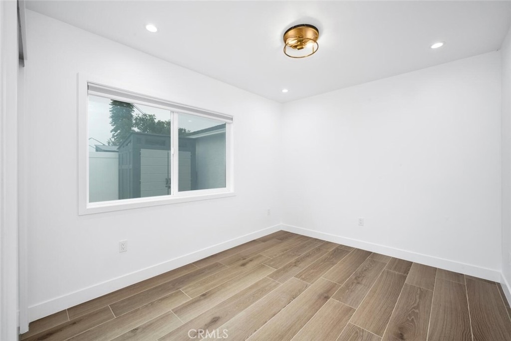 1652 E Rogers Street - Photo 12