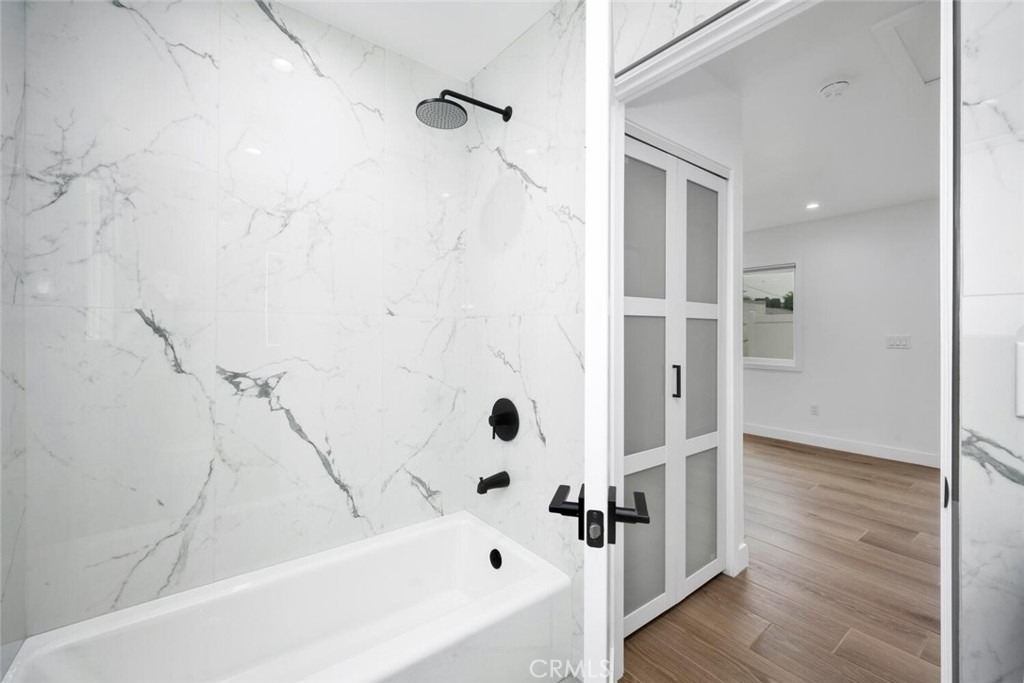 1652 E Rogers Street - Photo 16