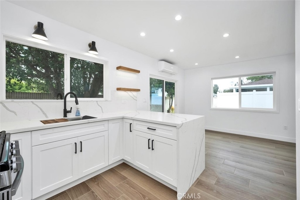 1652 E Rogers Street - Photo 8
