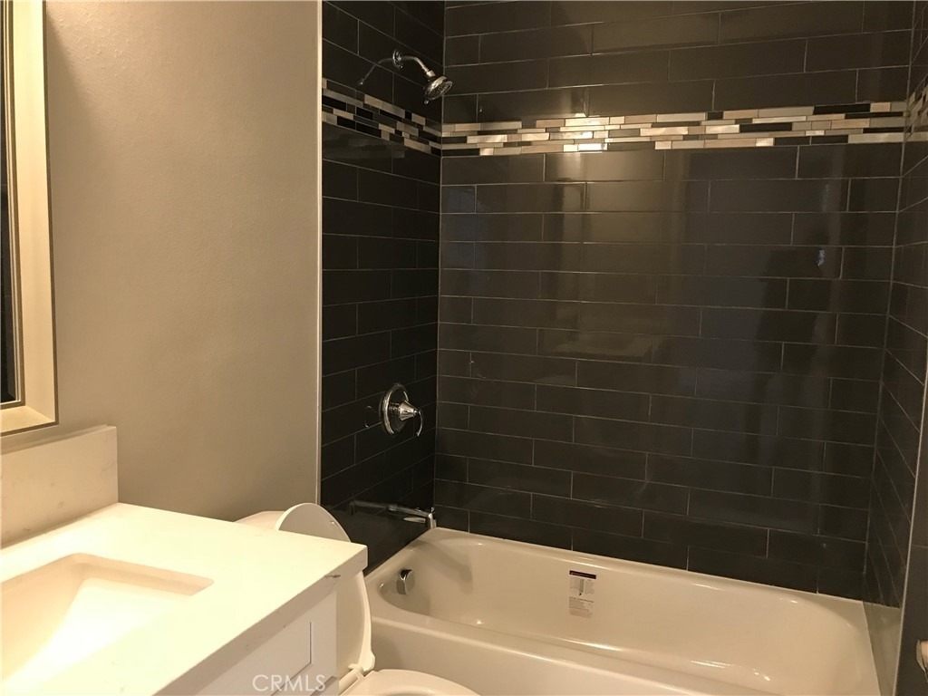 220 E 61st - Photo 22