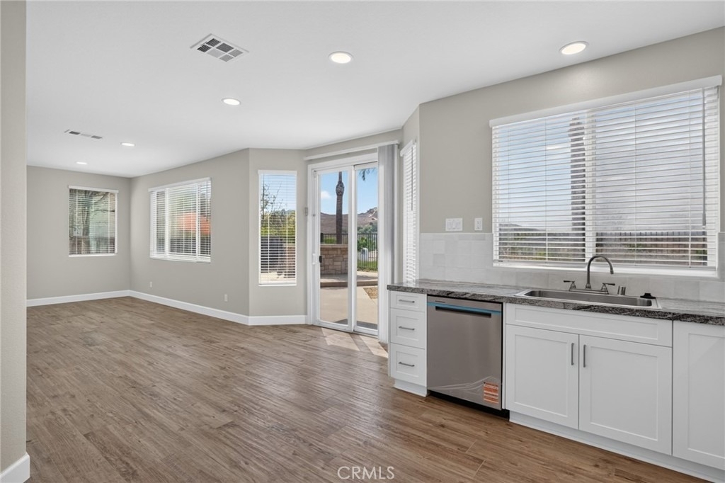 8258 E Cheshire - Photo 11